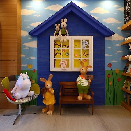 Holland Windmill B&B Хуалиен Сити Екстериор снимка