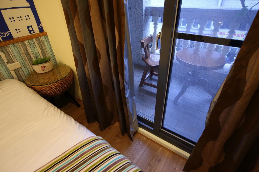 Holland Windmill B&B Хуалиен Сити Екстериор снимка