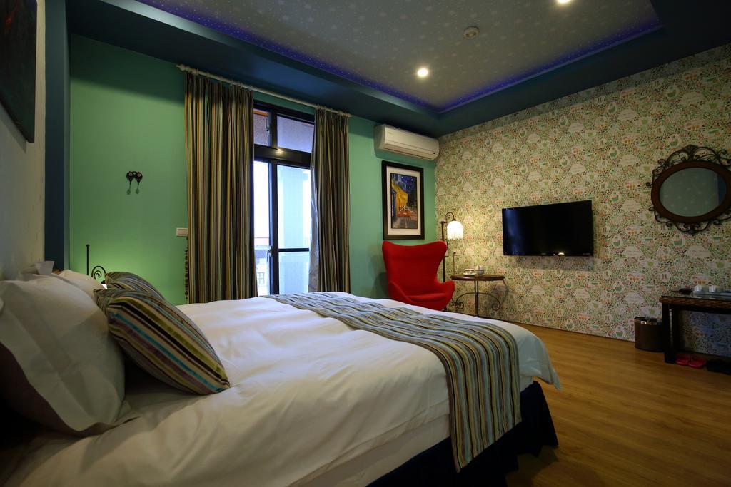 Holland Windmill B&B Хуалиен Сити Стая снимка